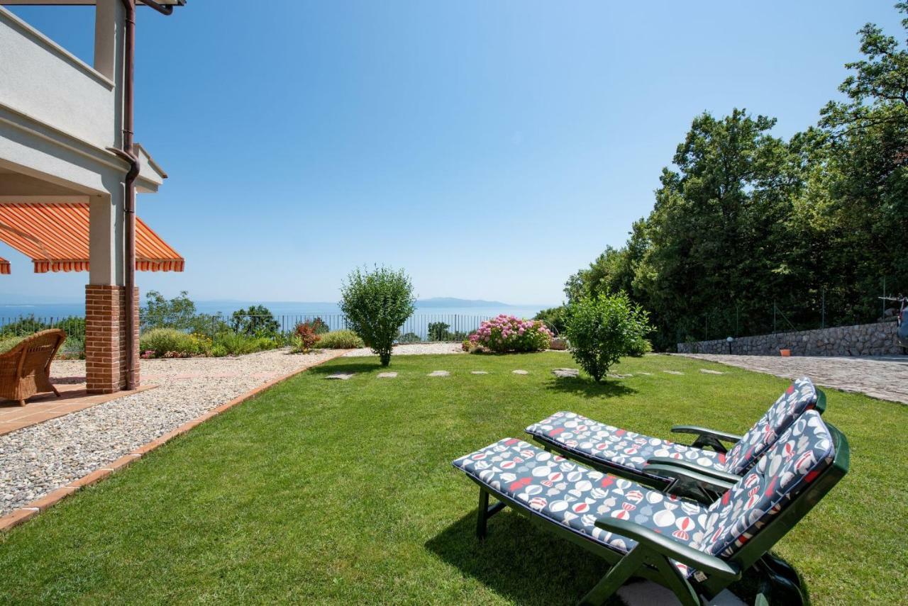 Vila Harmonia Opatija Exteriör bild