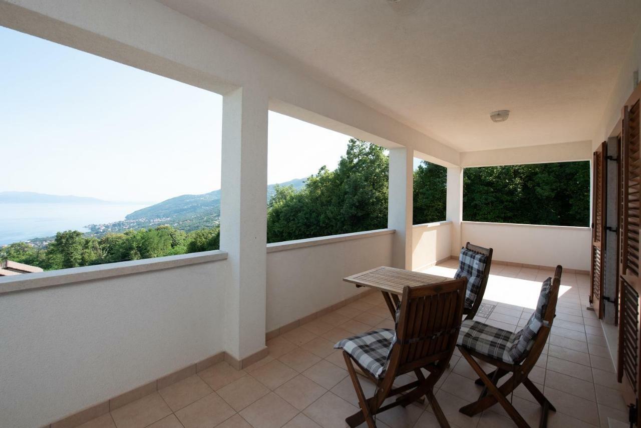Vila Harmonia Opatija Exteriör bild